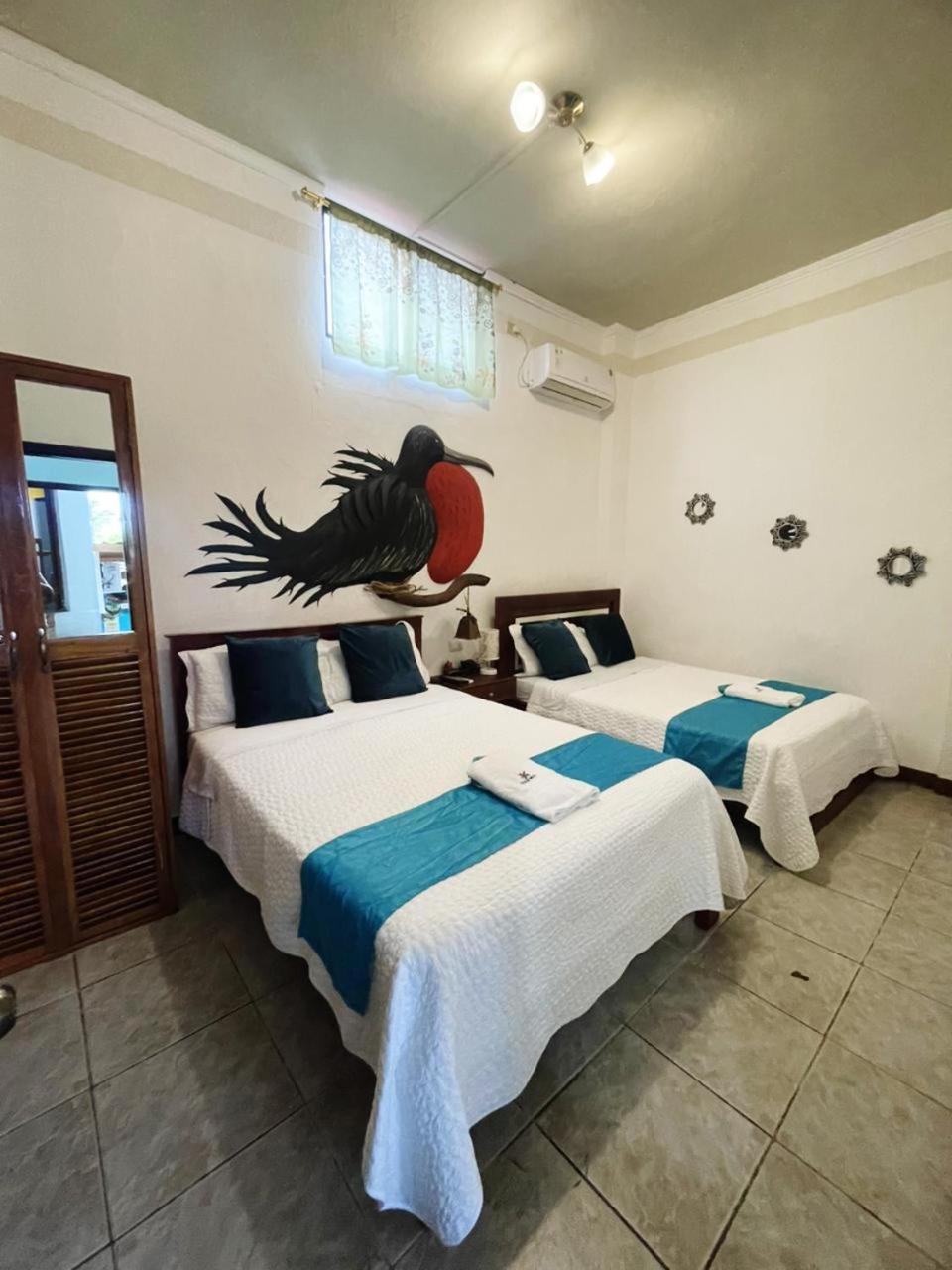 Suite Galarous Island Puerto Ayora  Exteriér fotografie